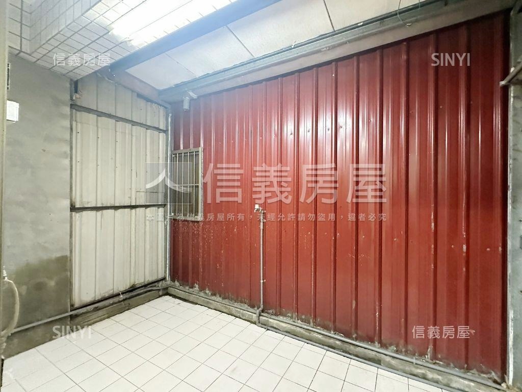 近捷運嘉麗寶華廈一樓房屋室內格局與周邊環境