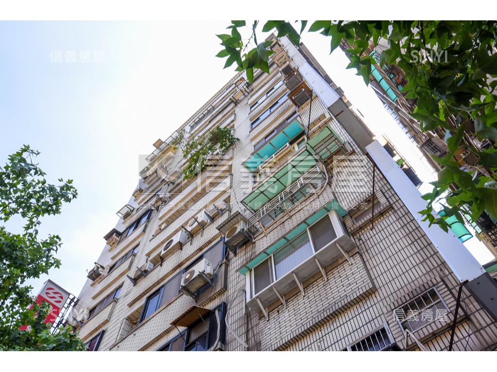 信義光復路口有管理３房房屋室內格局與周邊環境