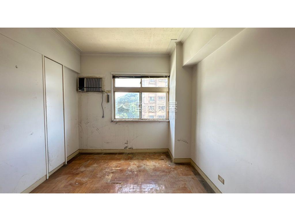 清溪翠堤河景大三房房屋室內格局與周邊環境