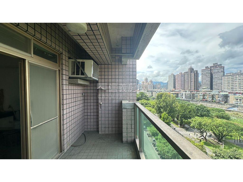 清溪翠堤河景大三房房屋室內格局與周邊環境