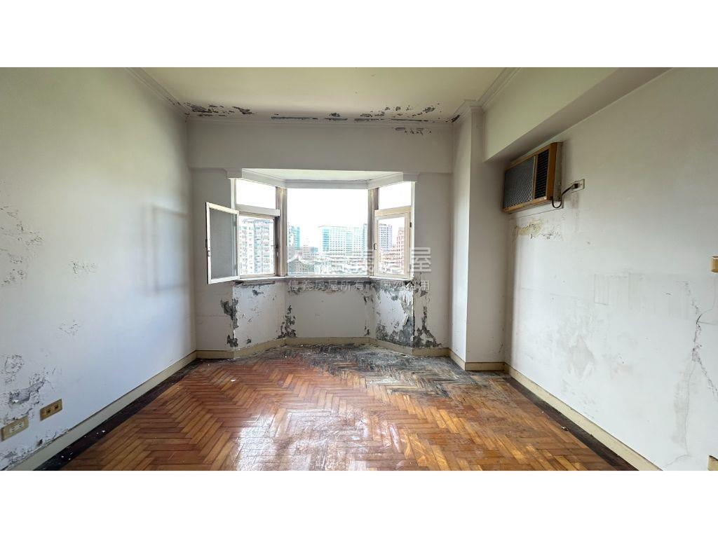 清溪翠堤河景大三房房屋室內格局與周邊環境