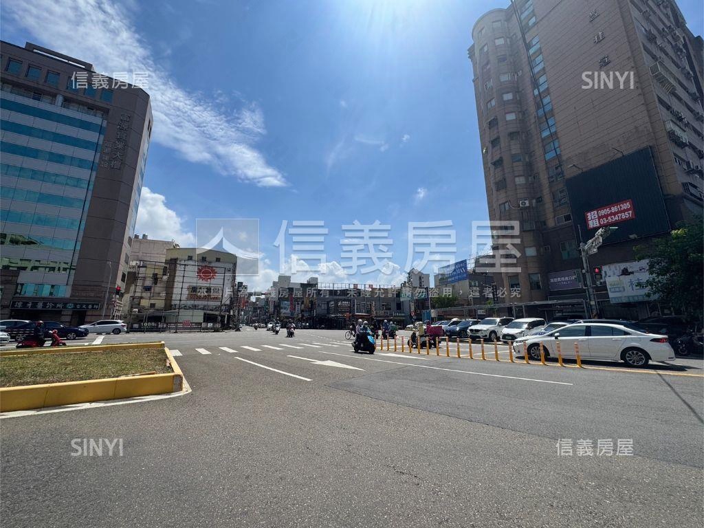 新家華｜家兜里｜電梯透天房屋室內格局與周邊環境