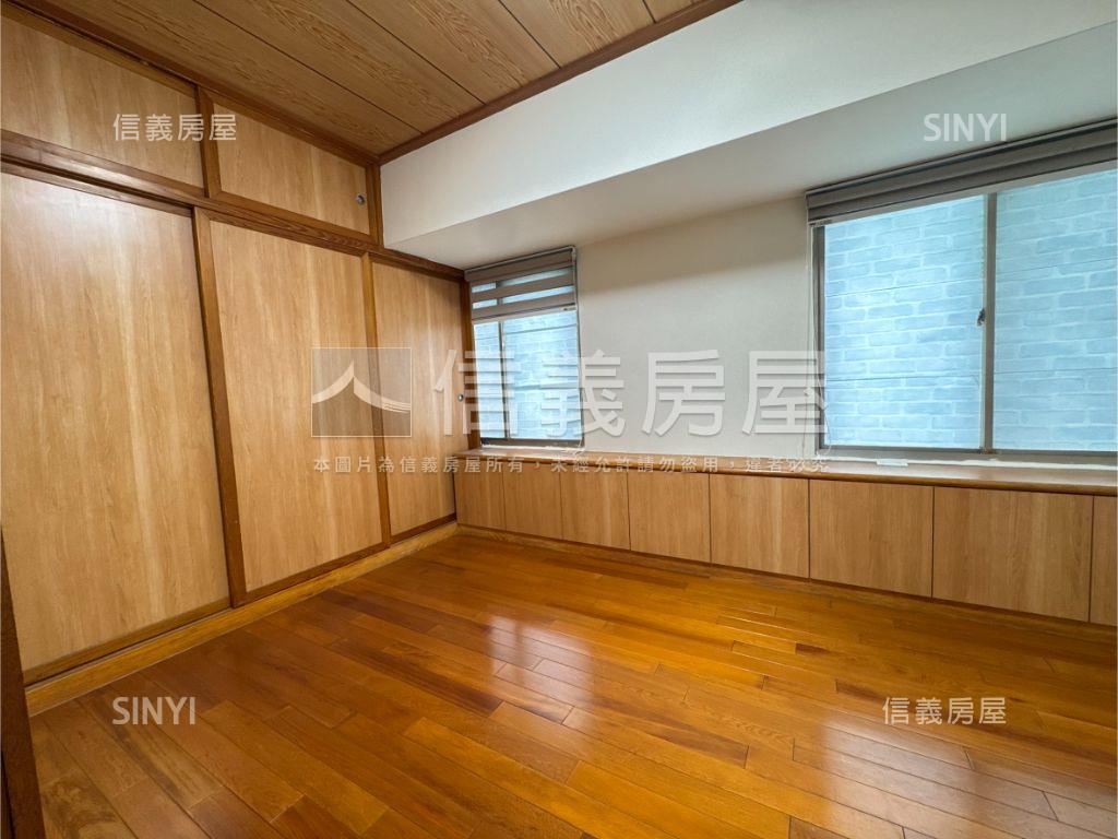 漢口寧廈高樓三房附車位房屋室內格局與周邊環境
