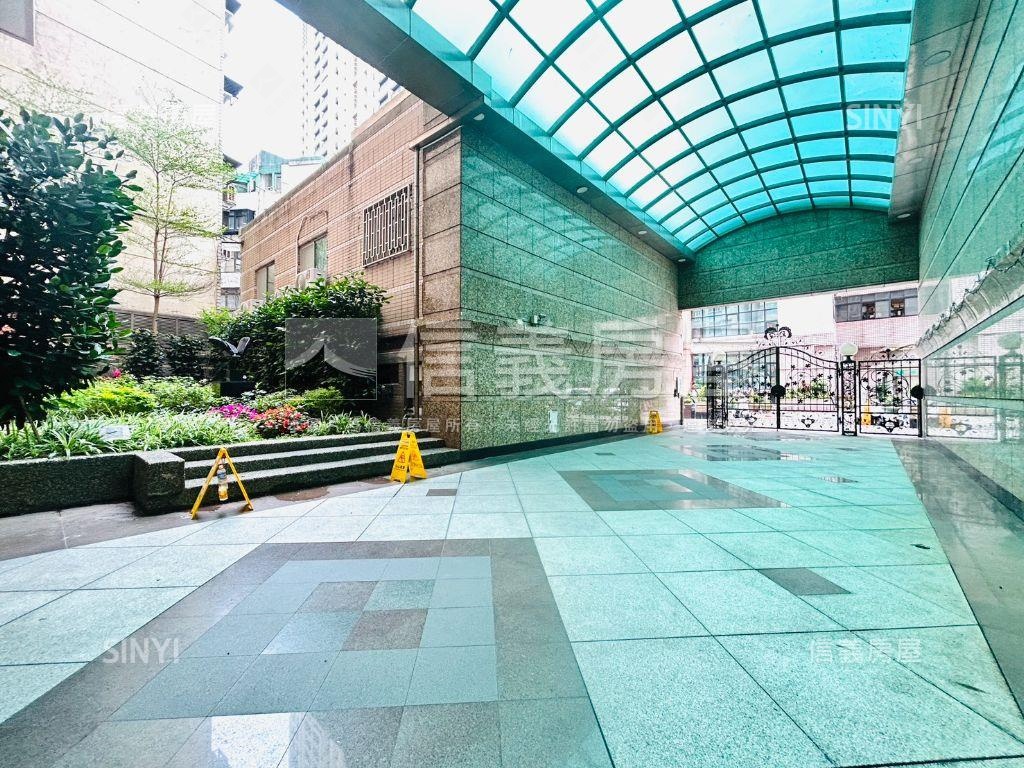 內湖捷運－巴黎方居房屋室內格局與周邊環境