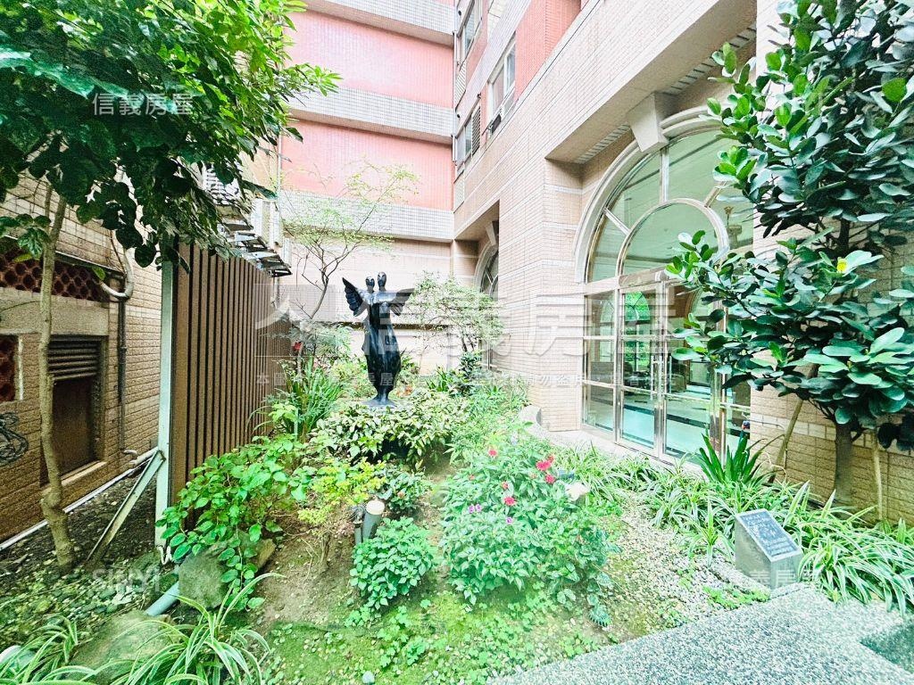 內湖捷運－巴黎方居房屋室內格局與周邊環境