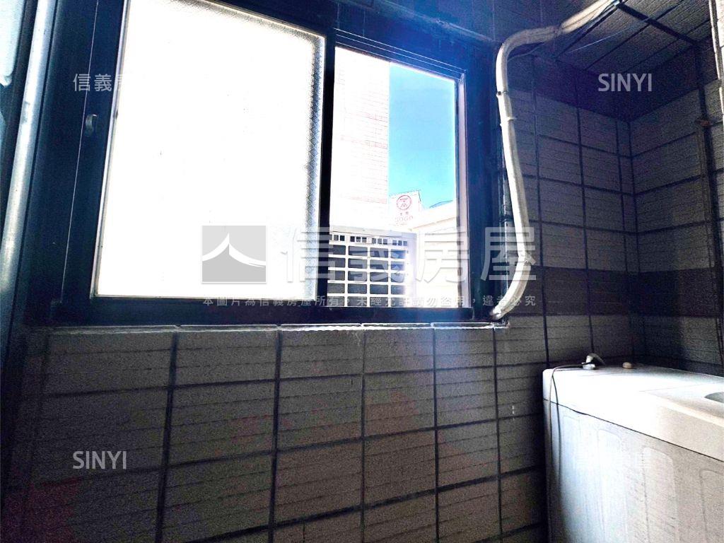 小資成家２面採光高樓美宅房屋室內格局與周邊環境