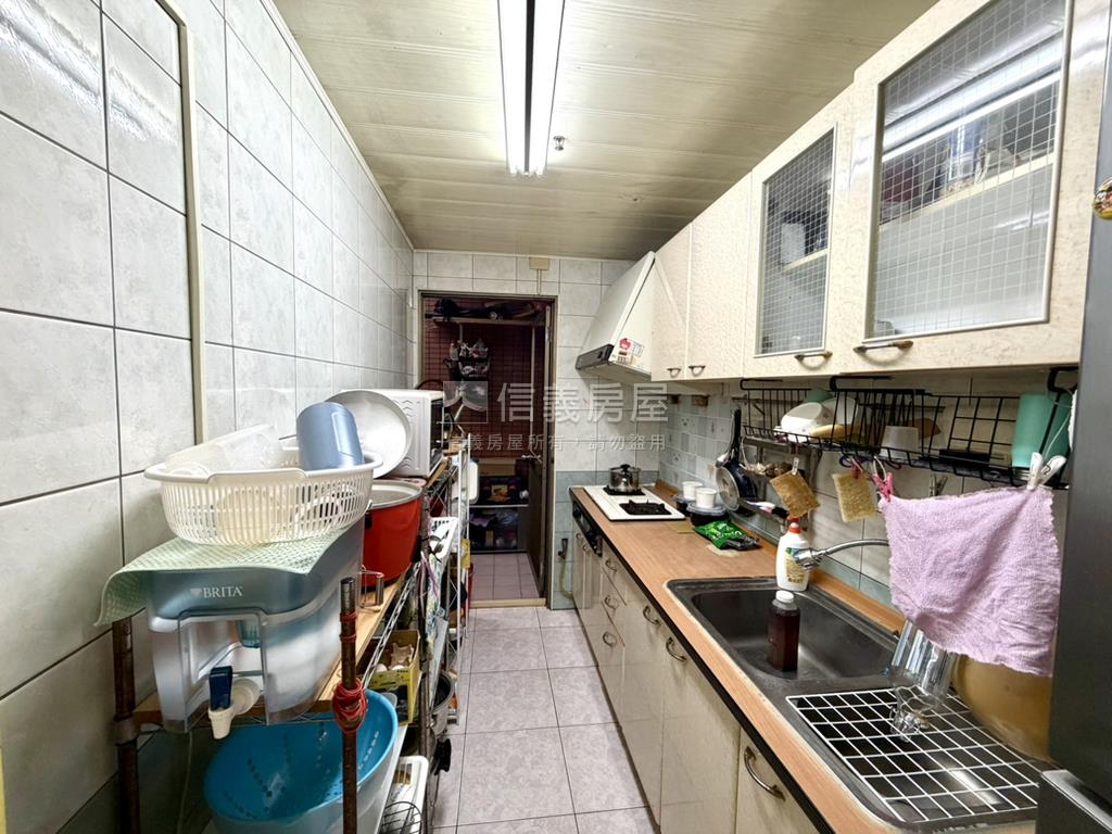 建工商圈高樓大三房美宅房屋室內格局與周邊環境