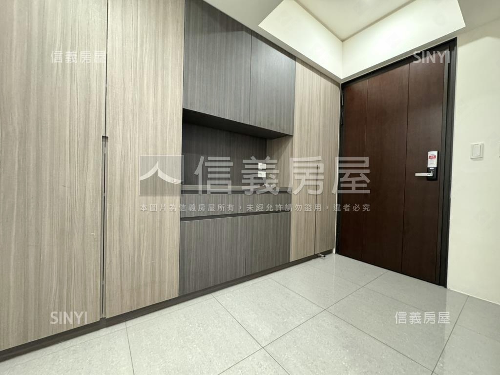 精銳Ａ區：視野兩房平車房屋室內格局與周邊環境