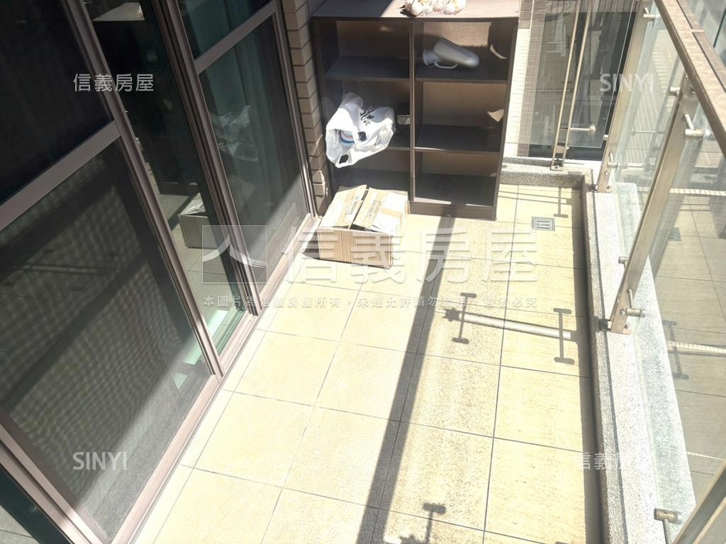 上和苑格局美大三房車位房屋室內格局與周邊環境