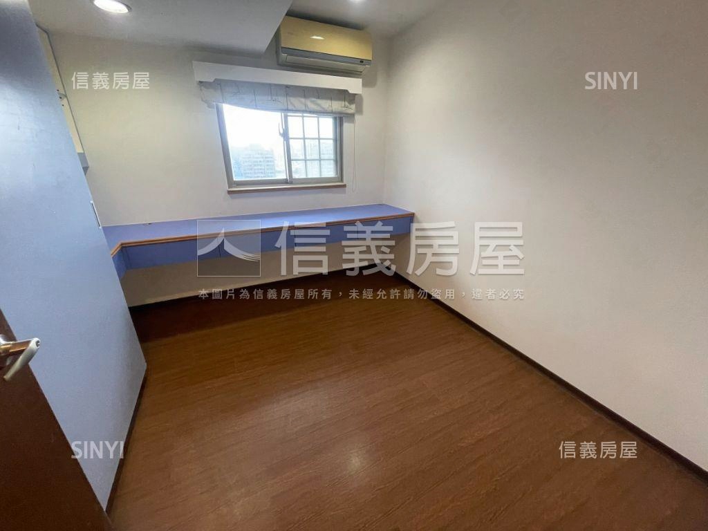 中央新村高樓美景房屋室內格局與周邊環境