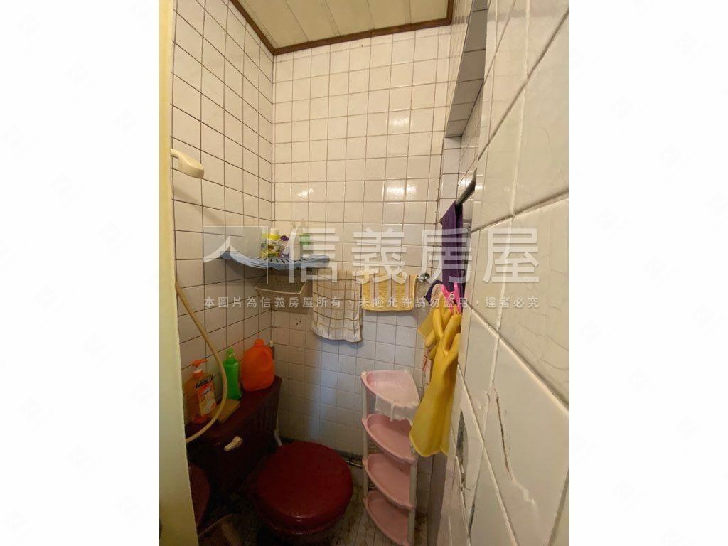 市中心稀有靜巷一樓房屋室內格局與周邊環境