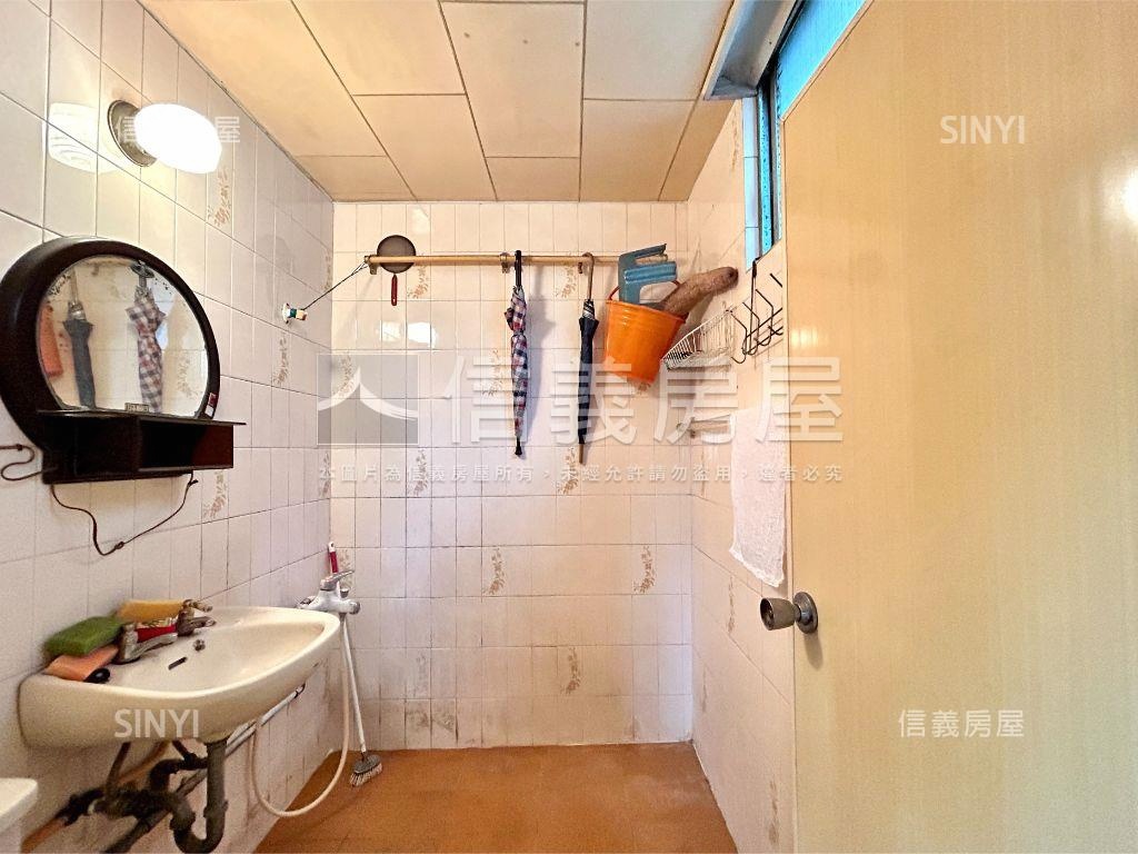 成都邊間採光後棟安靜大廈房屋室內格局與周邊環境