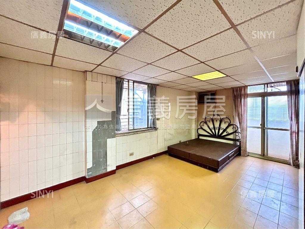 成都邊間採光後棟安靜大廈房屋室內格局與周邊環境