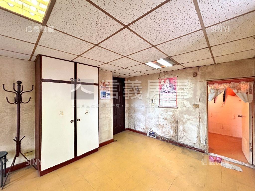 成都邊間採光後棟安靜大廈房屋室內格局與周邊環境