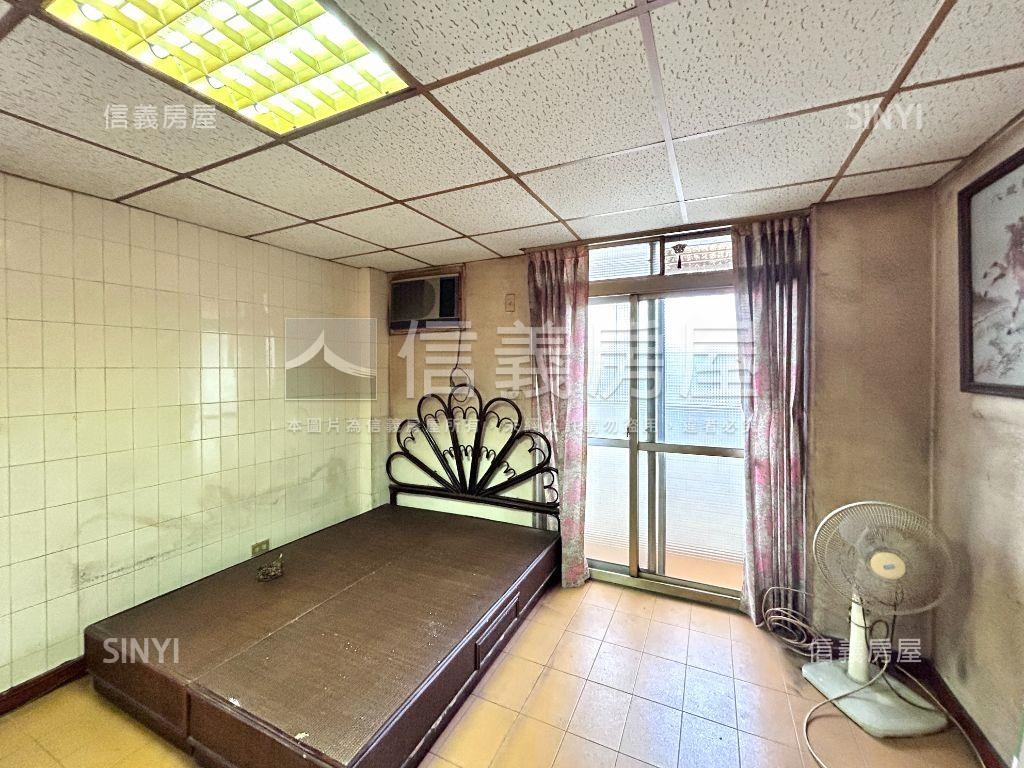 成都邊間採光後棟安靜大廈房屋室內格局與周邊環境