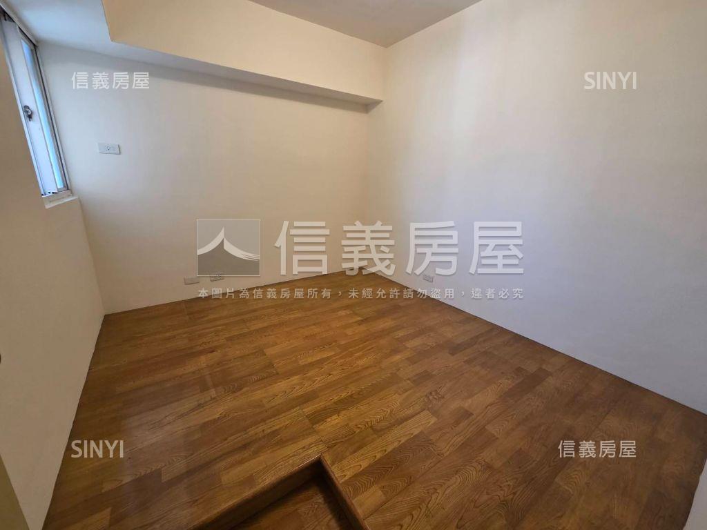 陽明面公園邊間大三房房屋室內格局與周邊環境