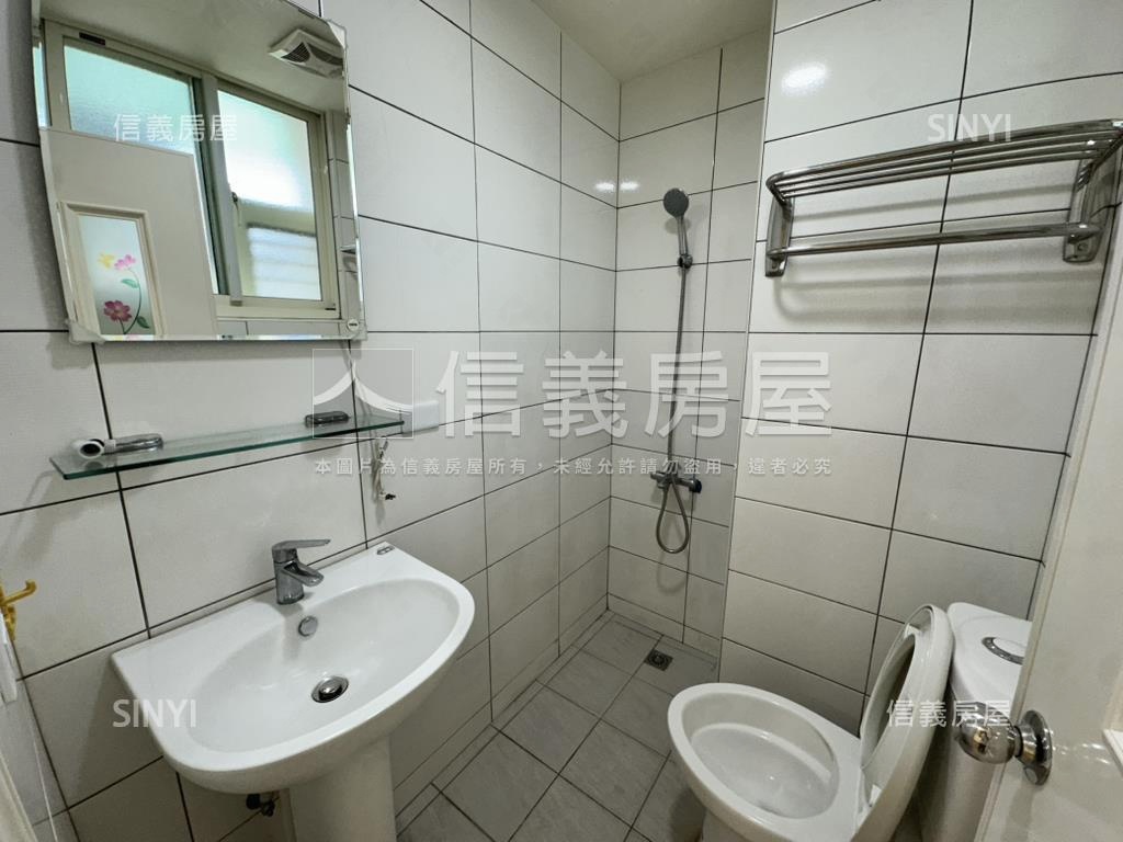 稀有河景免裝修美寓房屋室內格局與周邊環境