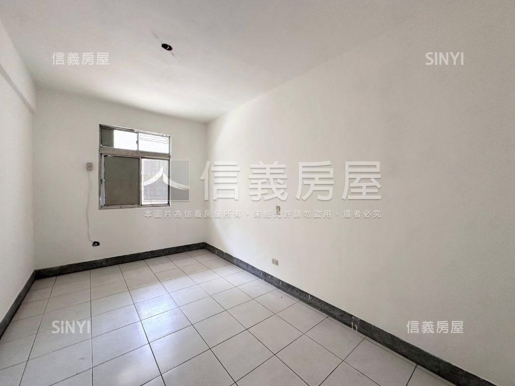 近遠東通訊園區明亮三樓房屋室內格局與周邊環境