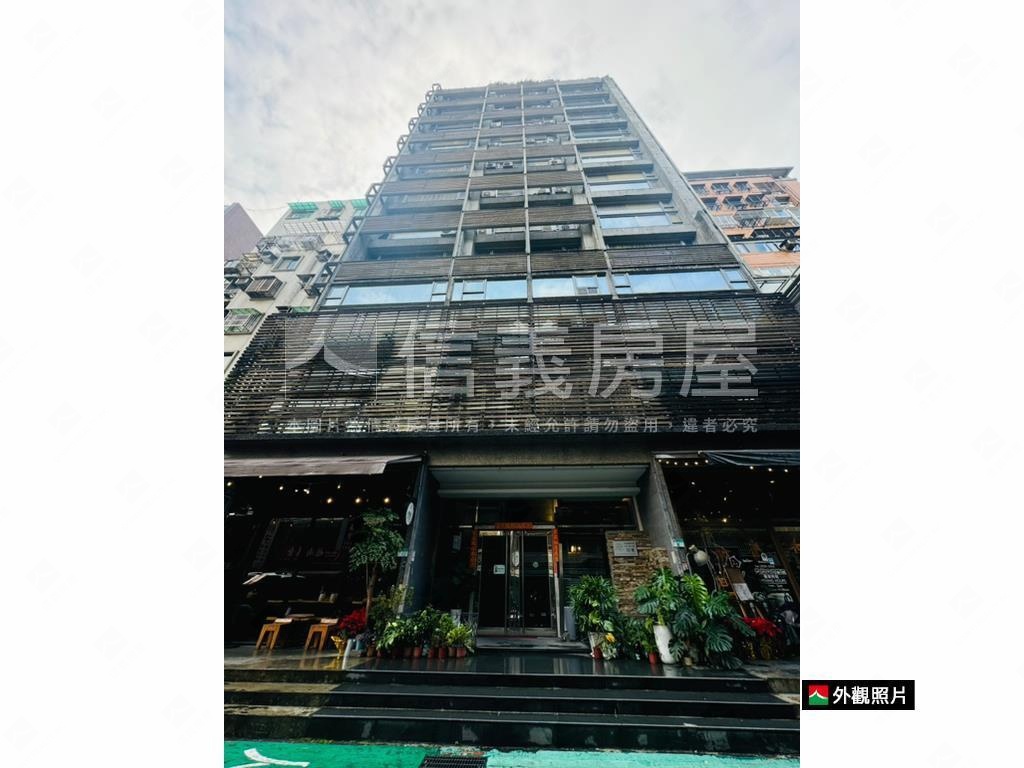 逸仙悅榕邊間高樓看１０１房屋室內格局與周邊環境