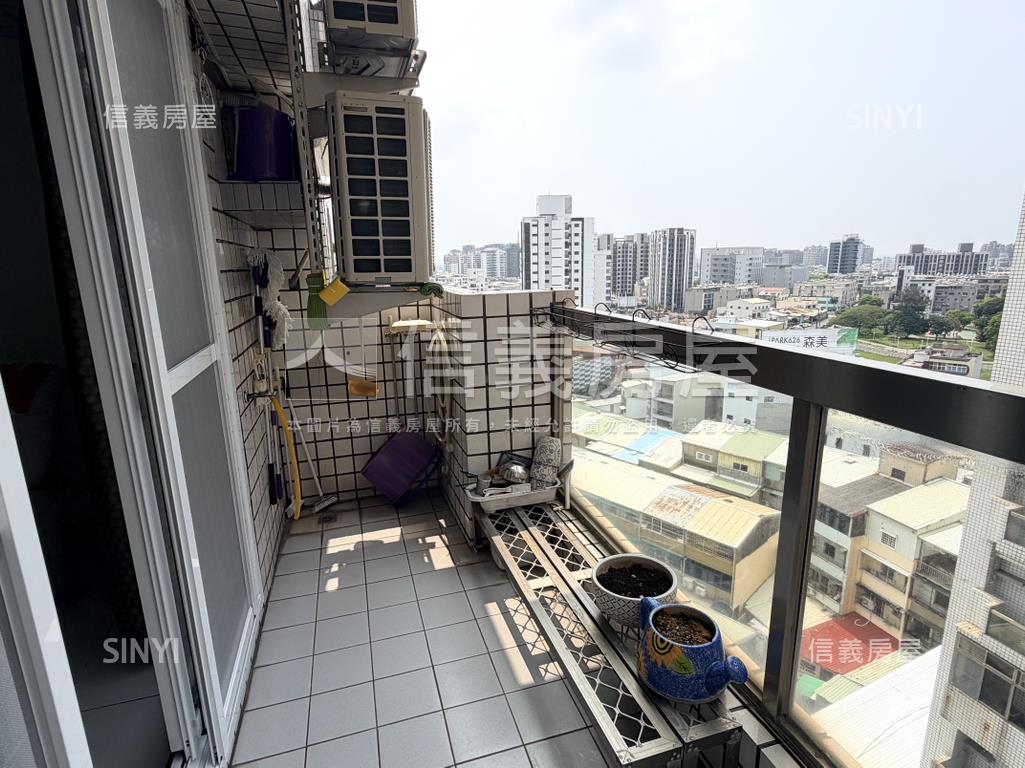 東區高樓質感三房平車房屋室內格局與周邊環境