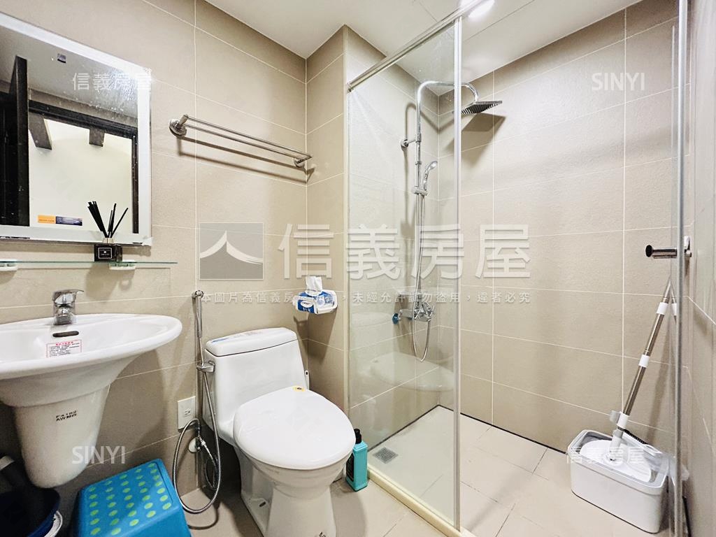 心居易樹梢景觀三房車位房屋室內格局與周邊環境