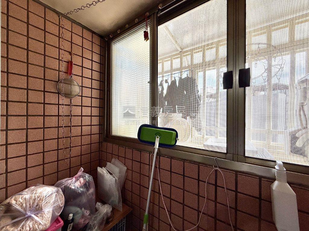 近櫻花捷運站優質套房房屋室內格局與周邊環境