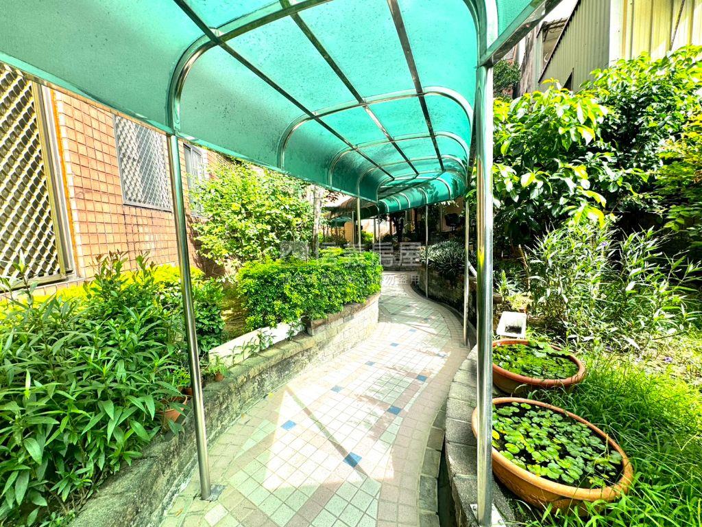 近櫻花捷運站優質套房房屋室內格局與周邊環境