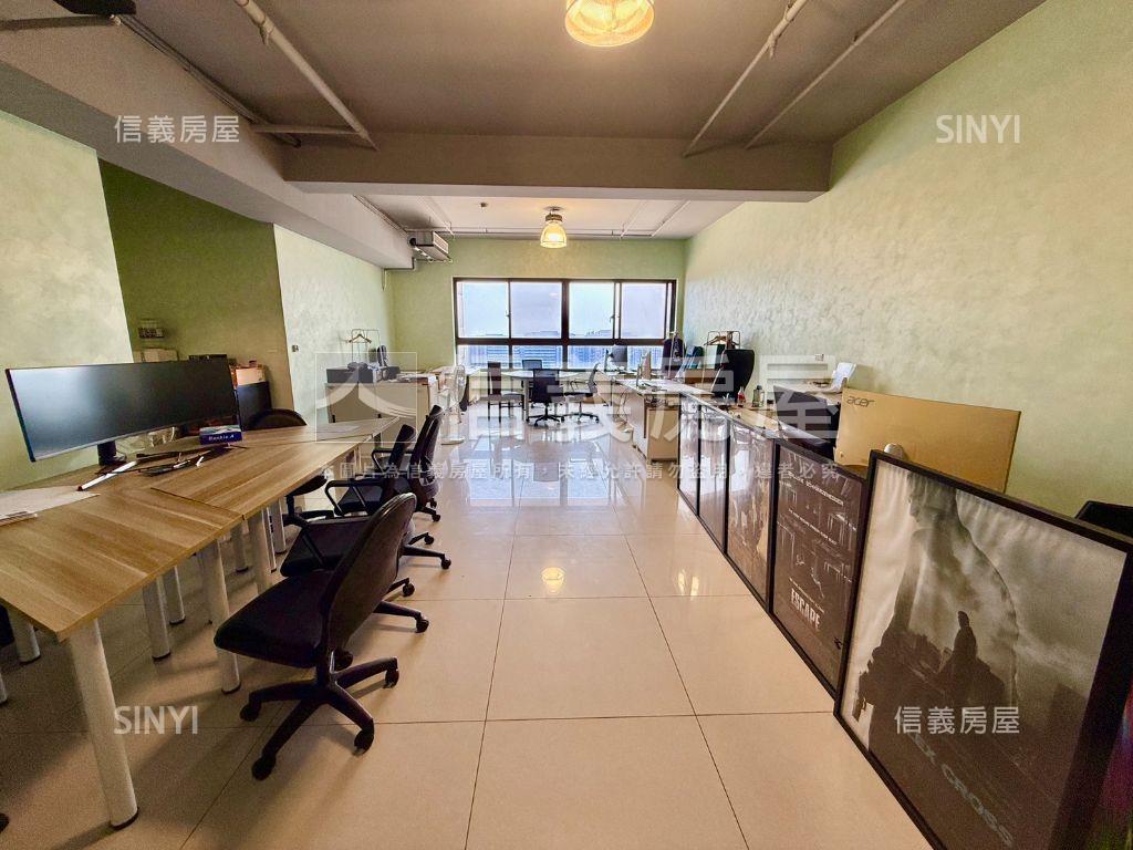 國際金融雙星高樓商辦房屋室內格局與周邊環境