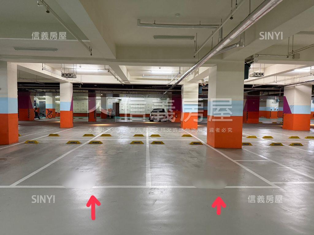 國際金融雙星高樓商辦房屋室內格局與周邊環境