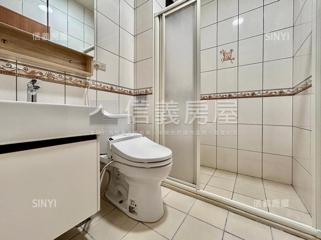 首璽長虹樹梢戶房屋室內格局與周邊環境