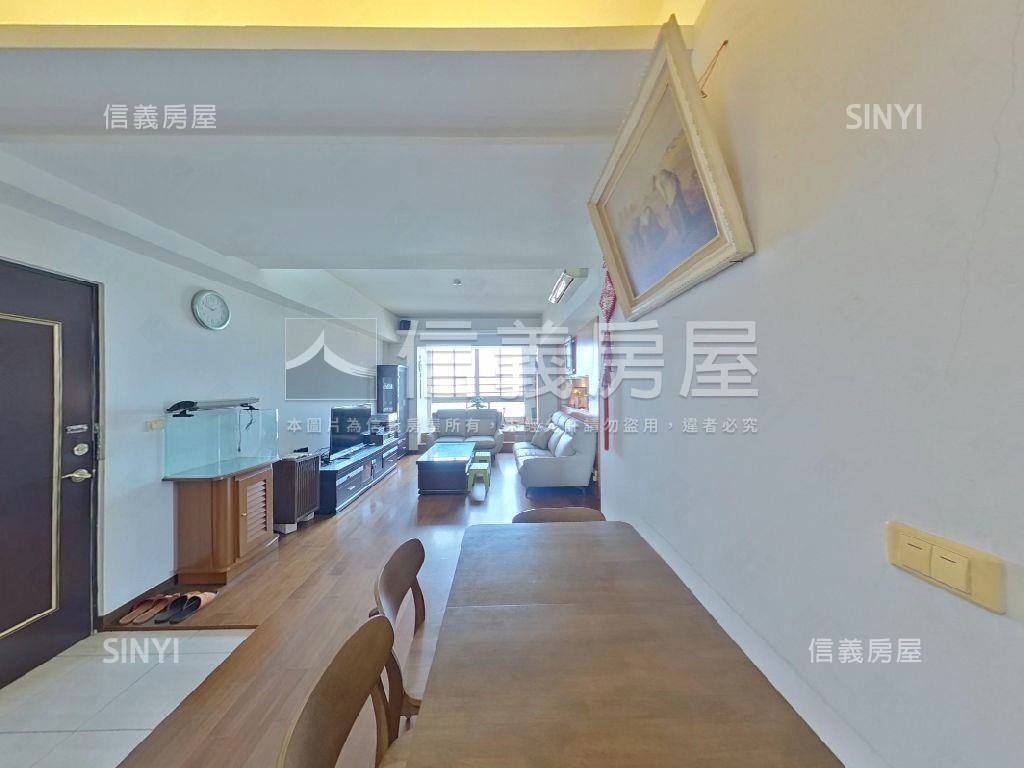 太子哈佛。高樓層＋車位房屋室內格局與周邊環境