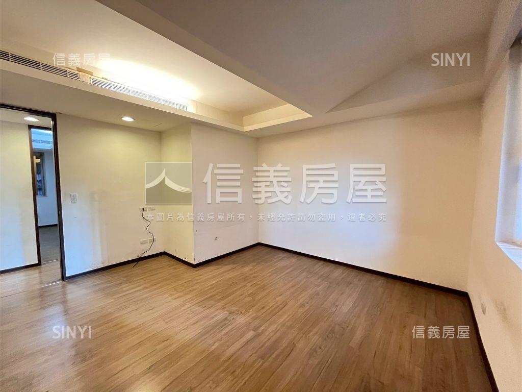 萬芳商圈近全聯成家美３房房屋室內格局與周邊環境