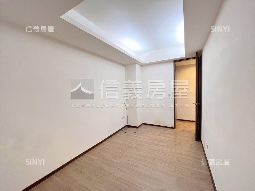 萬芳商圈近全聯成家美３房房屋室內格局與周邊環境