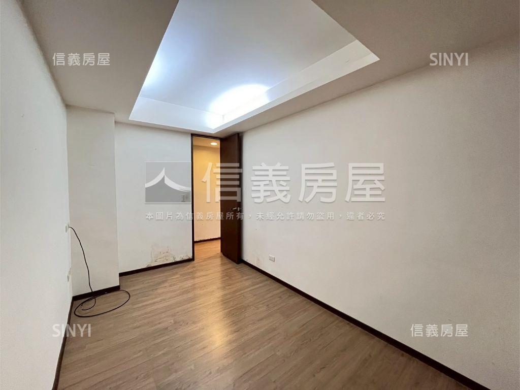 萬芳商圈近全聯成家美３房房屋室內格局與周邊環境