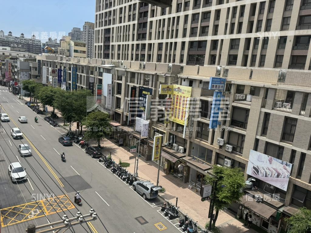 光復路關埔連鎖臨路店面房屋室內格局與周邊環境