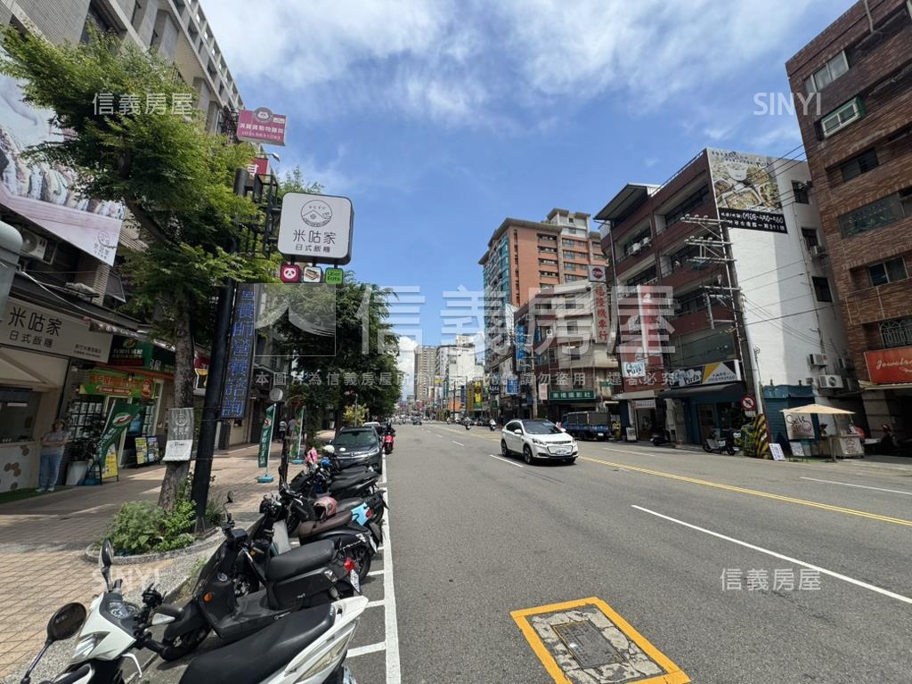 光復路關埔連鎖臨路店面房屋室內格局與周邊環境