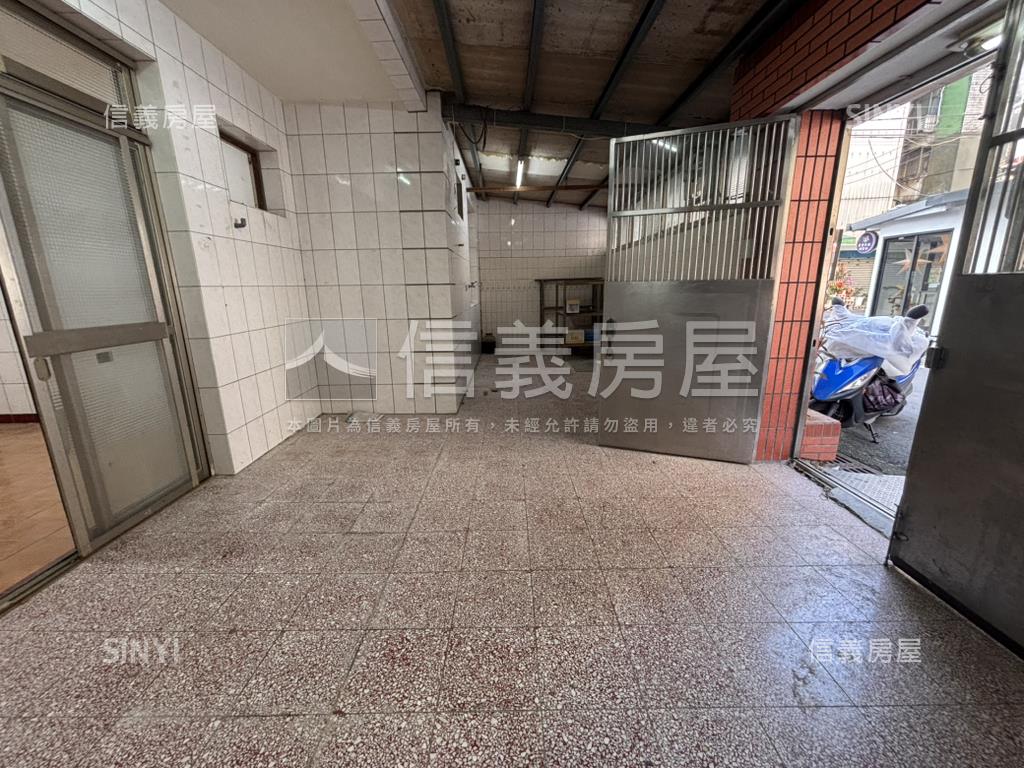 樟樹邊間完美１樓房屋室內格局與周邊環境