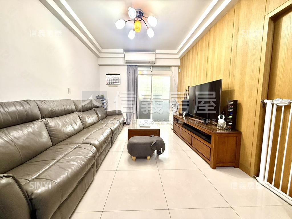 精美裝潢萬大頂加大空間房屋室內格局與周邊環境