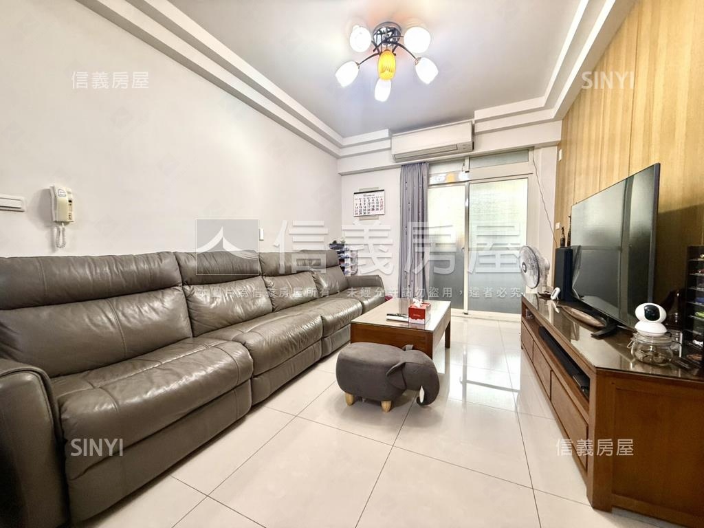 精美裝潢萬大頂加大空間房屋室內格局與周邊環境