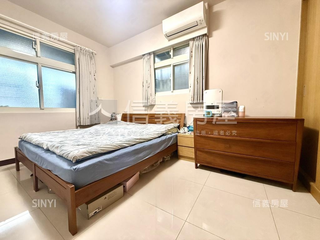 精美裝潢萬大頂加大空間房屋室內格局與周邊環境