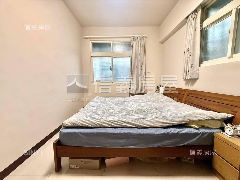 精美裝潢萬大頂加大空間房屋室內格局與周邊環境