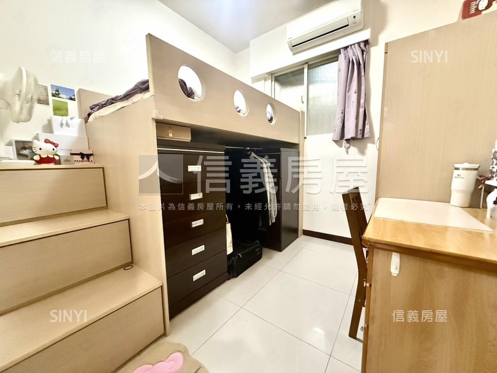 精美裝潢萬大頂加大空間房屋室內格局與周邊環境