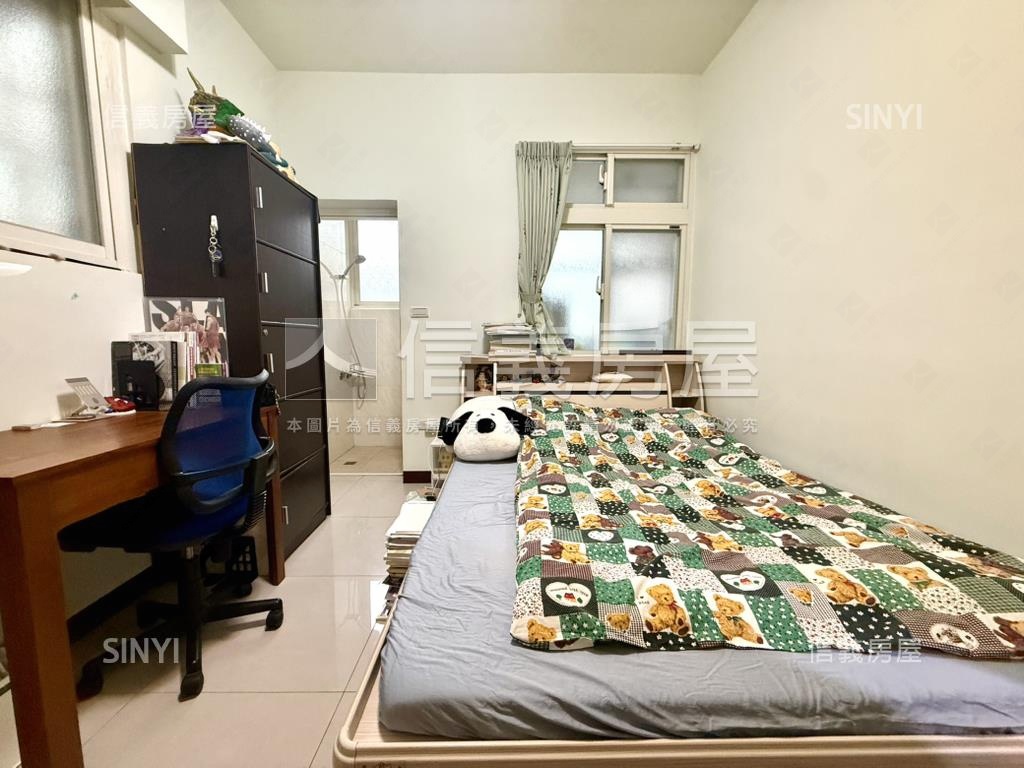 精美裝潢萬大頂加大空間房屋室內格局與周邊環境