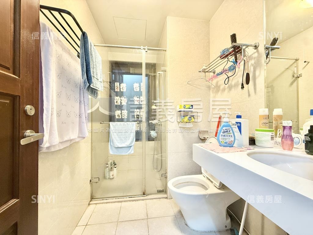 竹風質感景觀三房車位房屋室內格局與周邊環境