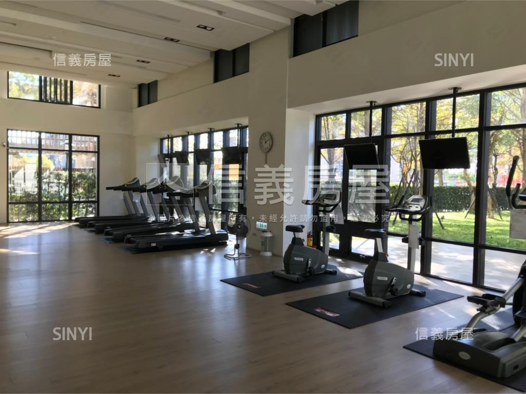 竹風質感景觀三房車位房屋室內格局與周邊環境