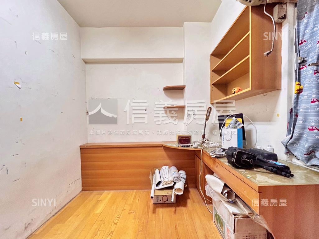 寶祥三房平面車位房屋室內格局與周邊環境