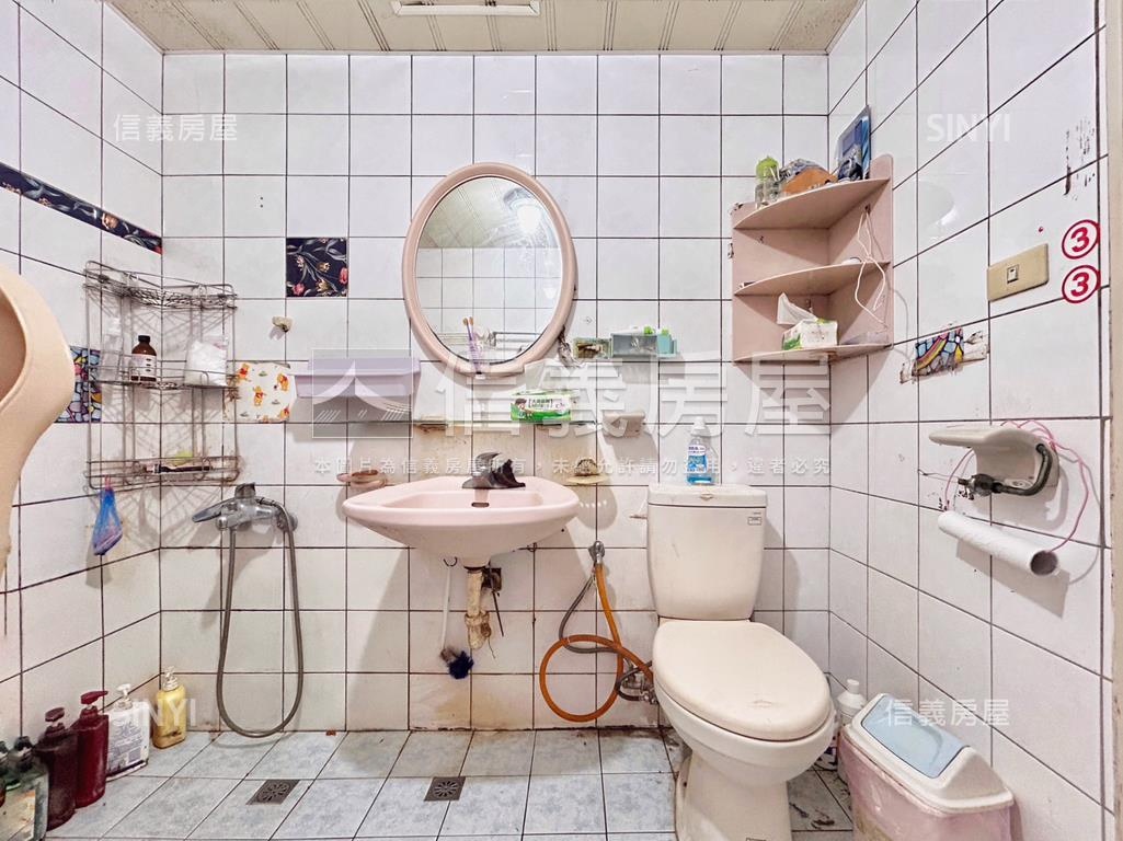 寶祥三房平面車位房屋室內格局與周邊環境