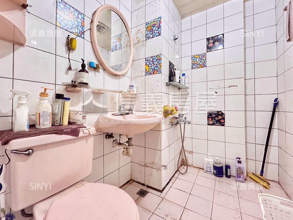 寶祥三房平面車位房屋室內格局與周邊環境