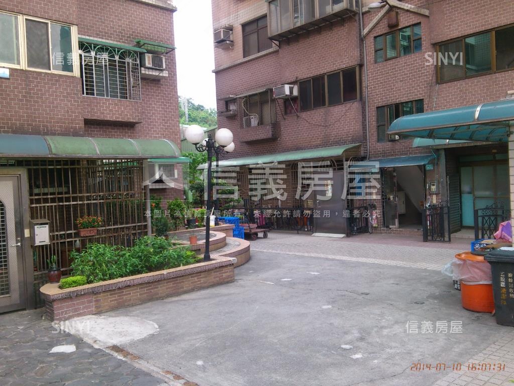 寶祥三房平面車位房屋室內格局與周邊環境