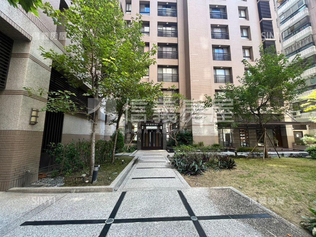 太子森活精美裝潢附平車房屋室內格局與周邊環境